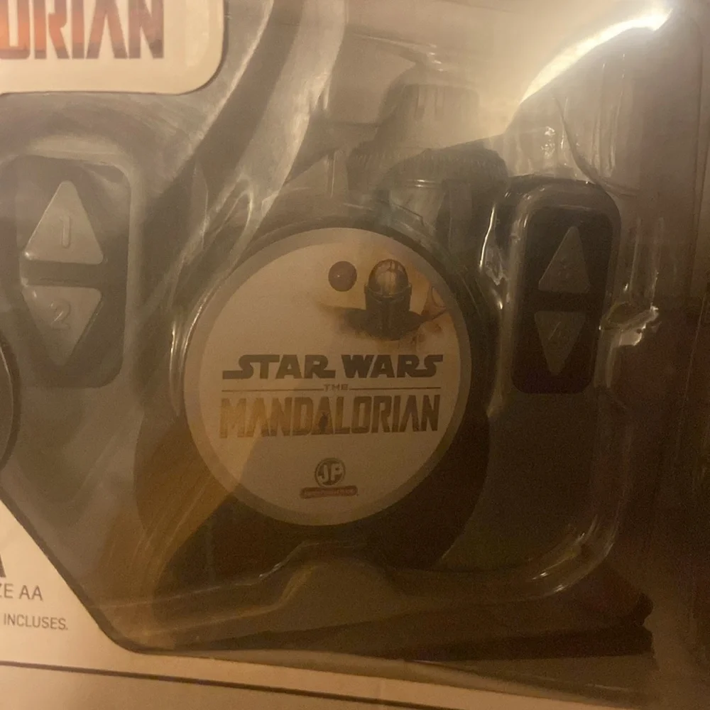 Star Wars the razor crest mandalorian
Radio control - Picture 3 of 5